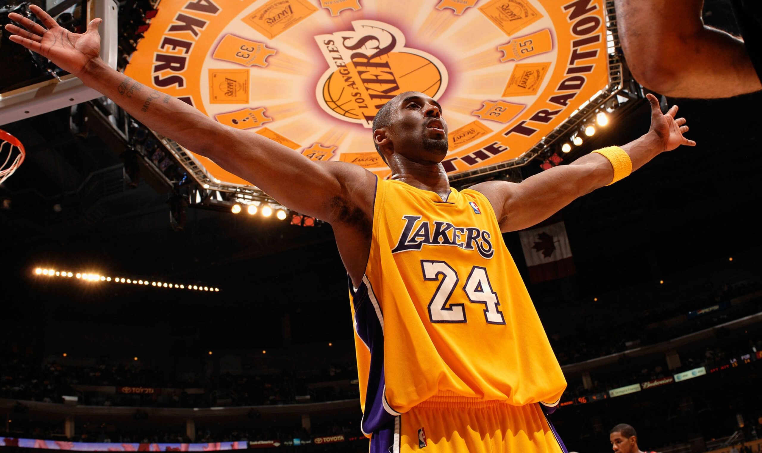 “Warner Bros”do sjell një film mbi historinë e draftit të Kobe Bryant