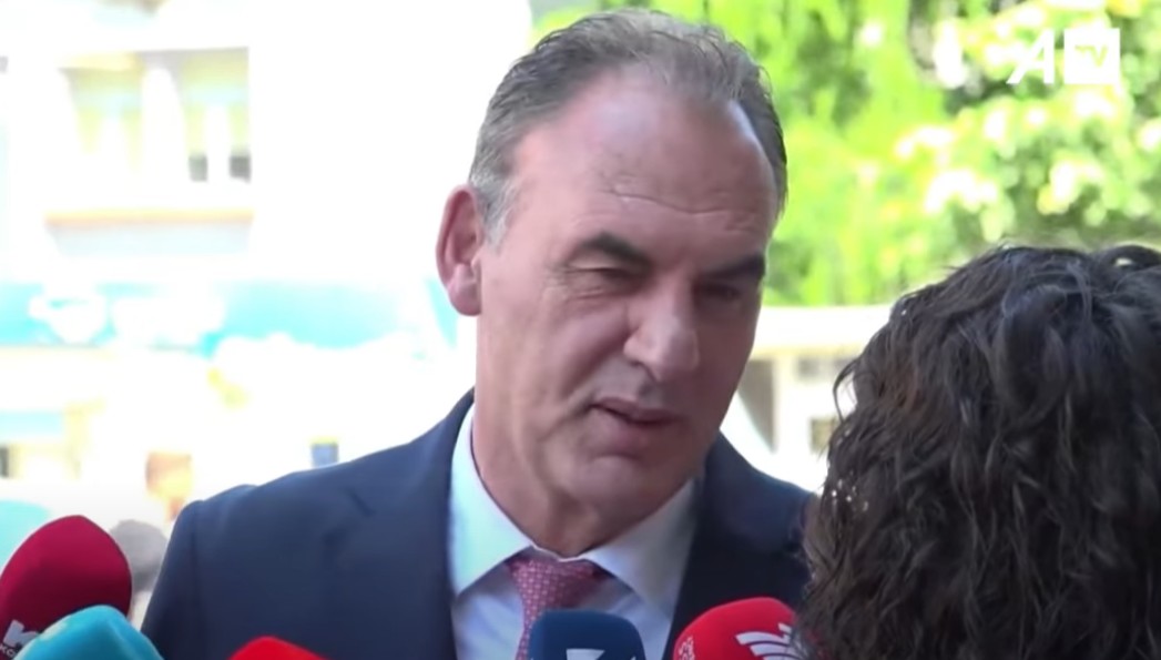 Limaj: VV duhet të sigurojë shumicën parlamentare