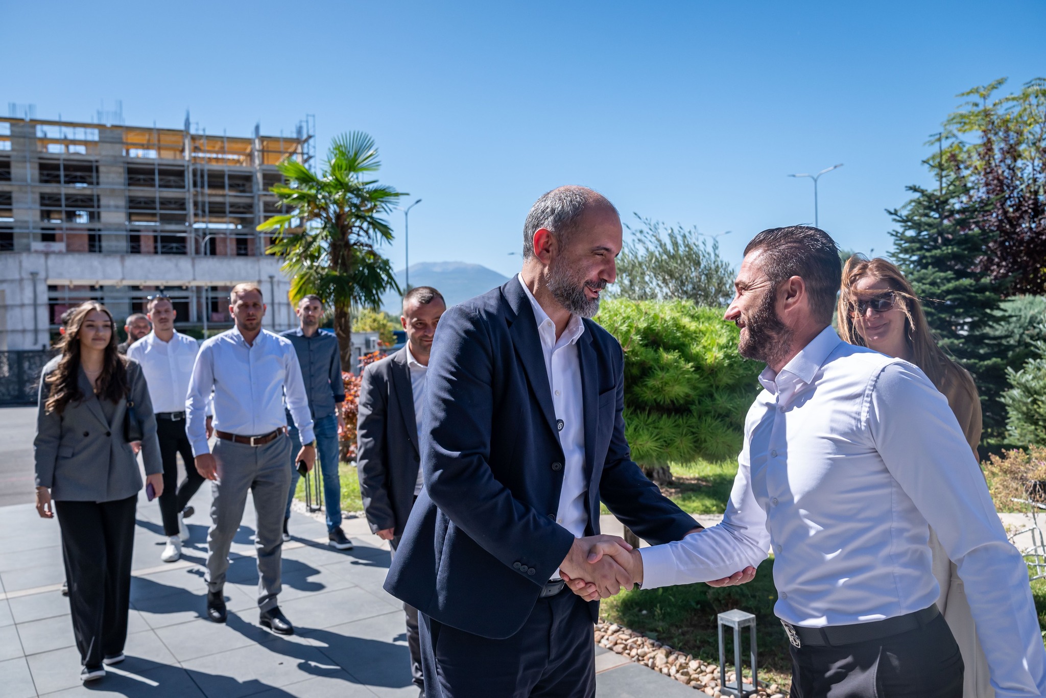 Mbështetje për sportin dhe bizneset e vogla, premton LVV-ja për komunat