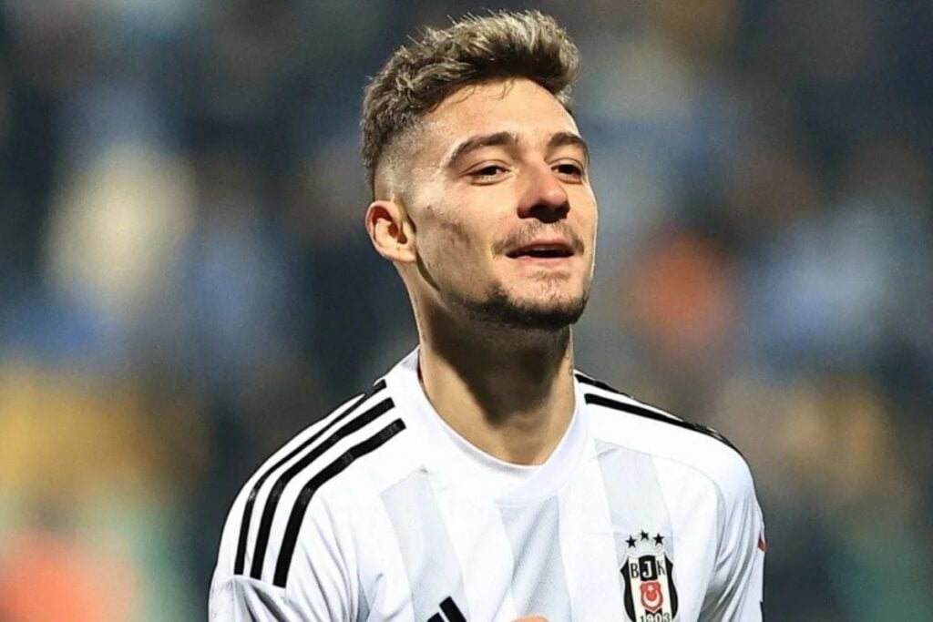 Ernest Muçi mund të transferohet tek Trabzonspor