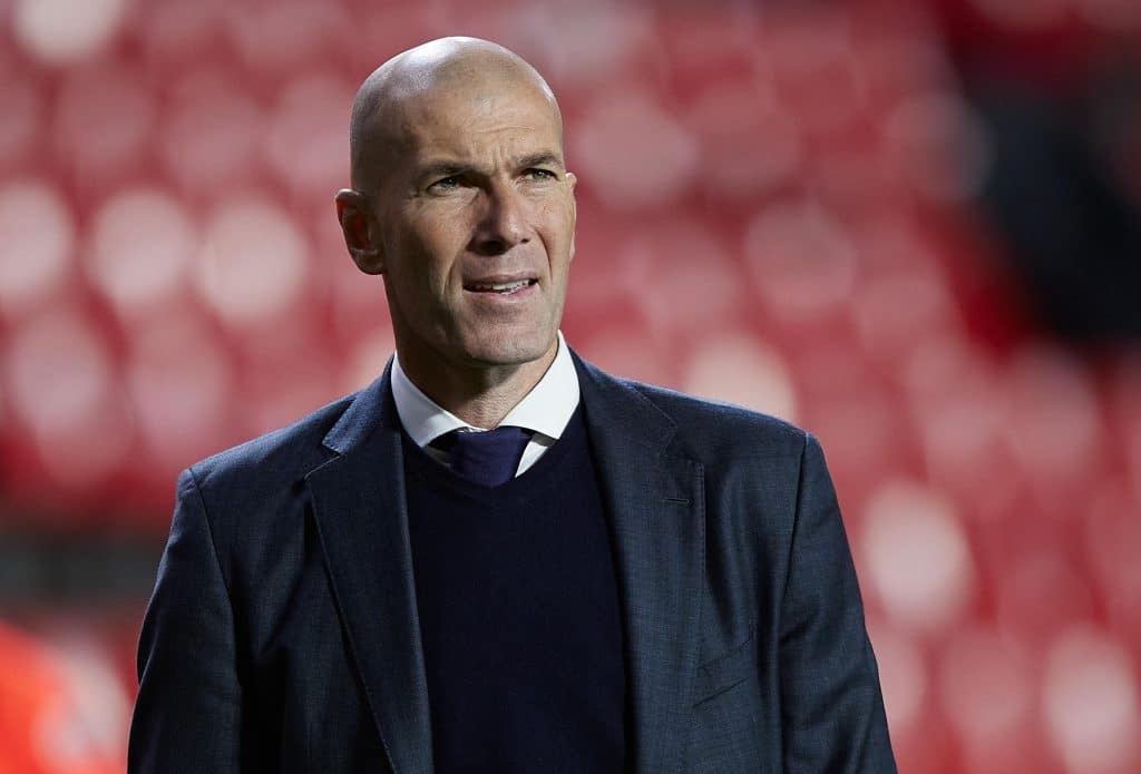 Zinedine Zidane mund të marrë drejtimin e kombëtares së Francës