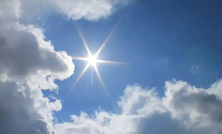 Mot me diell dhe temperatura të larta në fund të tetorit