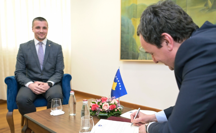 Lirohet nga detyra zëvendësministri në detyrë i Zhvillimit Rajonal, Elldin Uglari