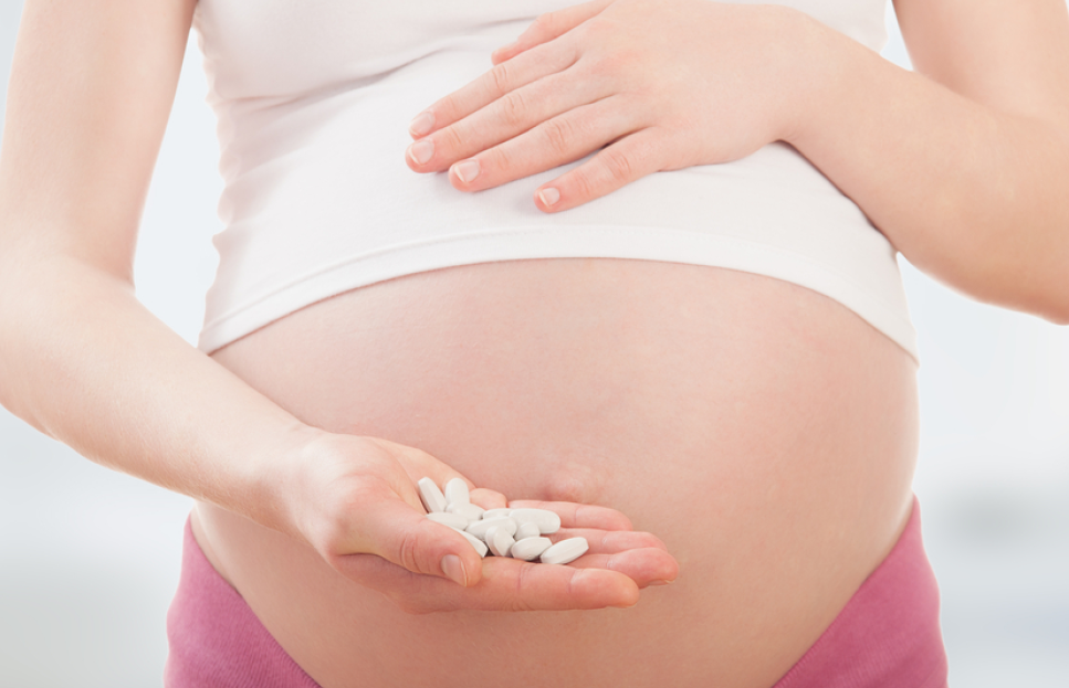 Përdorimi i Tylenol gjatë shtatzënisë, FDA: Nuk ka rrezik për autizëm