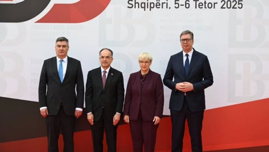 Vuçiq nga Shqipëria: “Sërbia mbetet e përkushtuar ndaj procesit të zgjerimit të BE-së”
