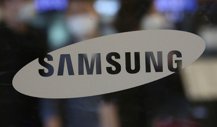 Samsung shtyn publikimin e Galaxy S26