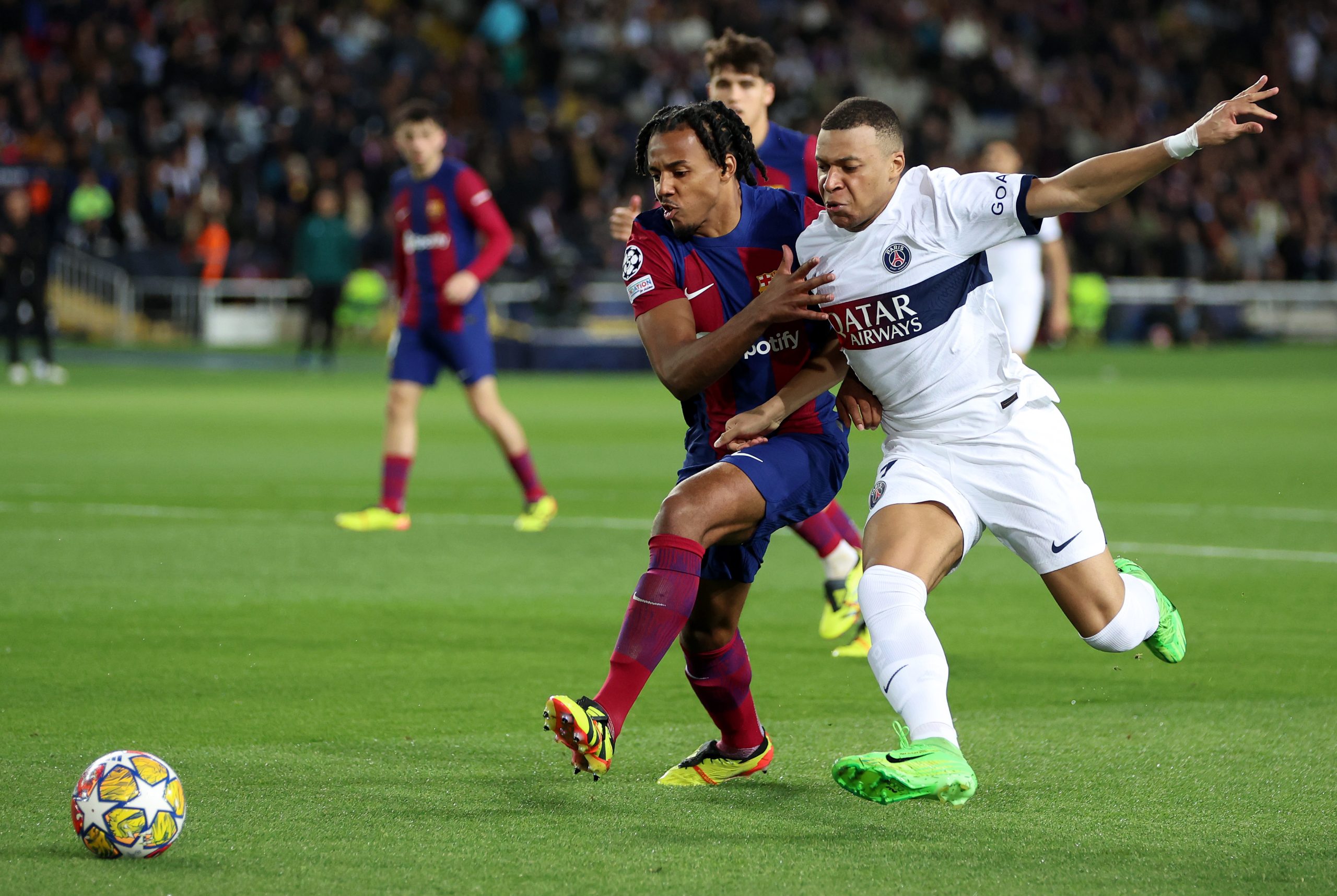 Jules Kounde:PSG ishte skuadër më e mirë se Barcelona