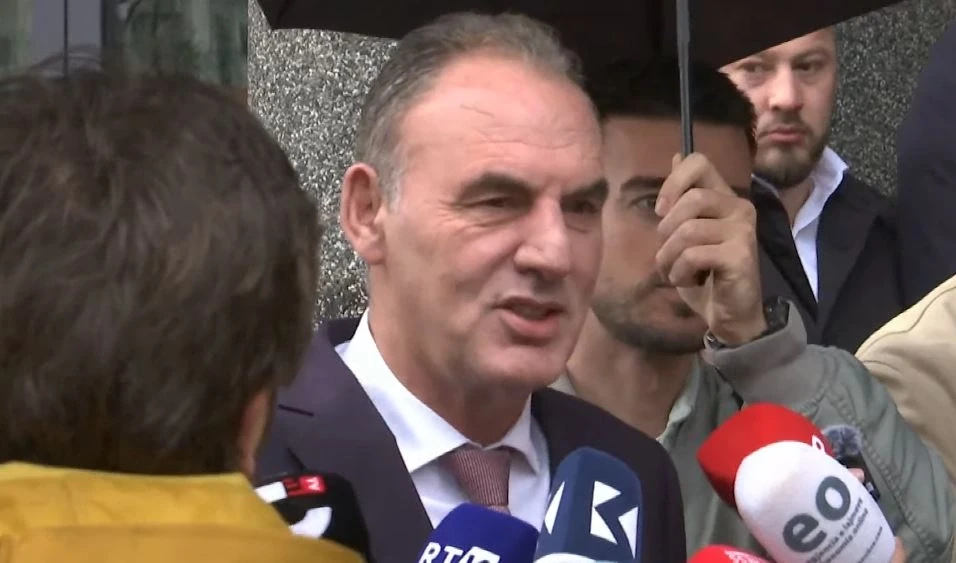 Limaj: Qëndrimet i kemi publike, s’na ka kontaktuar Kurti