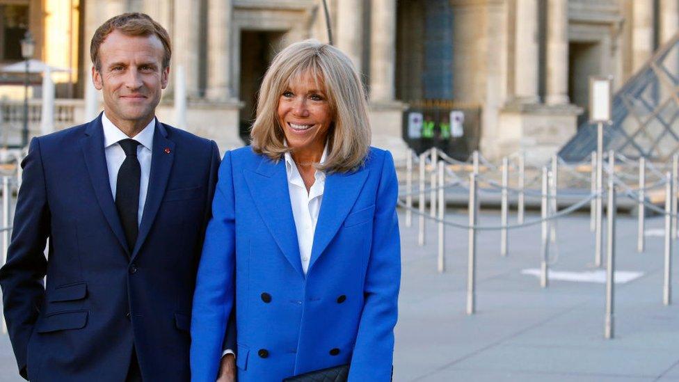 “A është vërtet grua?”, Gjykata franceze dënon 10 persona për sulmet ndaj Brigitte Macron