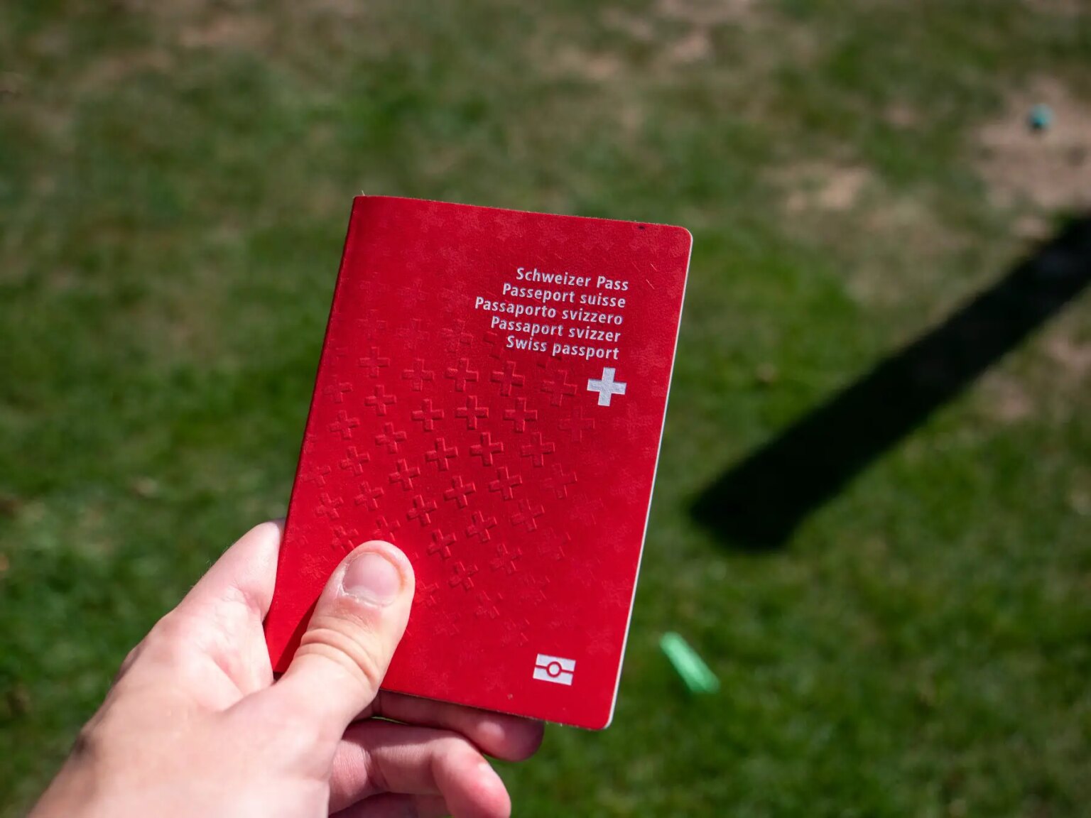 Pasaporta zvicerane renditet e dyta më e fuqishme në botë në vitin 2025