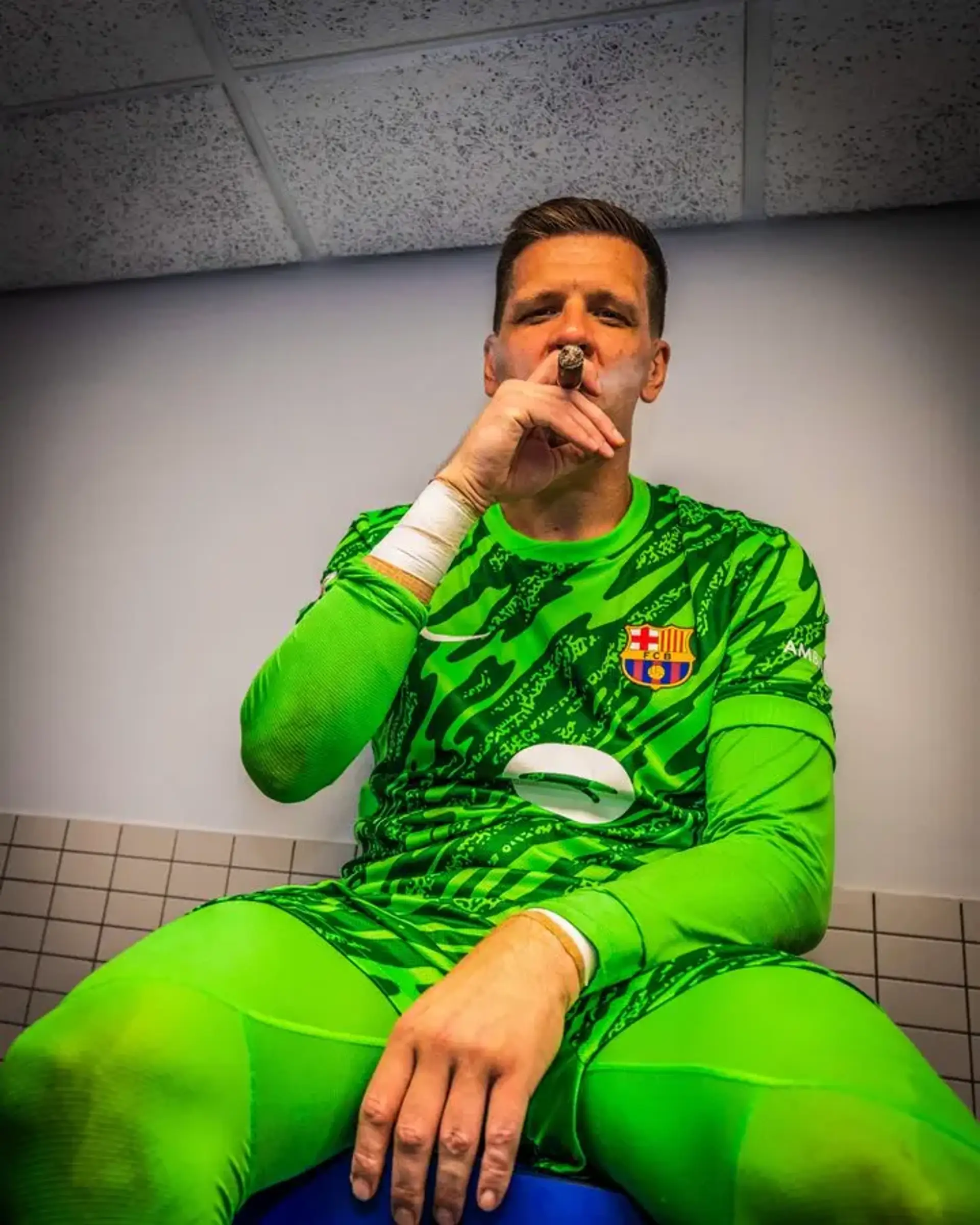 Wojciech Szczesny rrëfen prapaskenat e papritura: “Nga cigaret te dashuria për familjen”