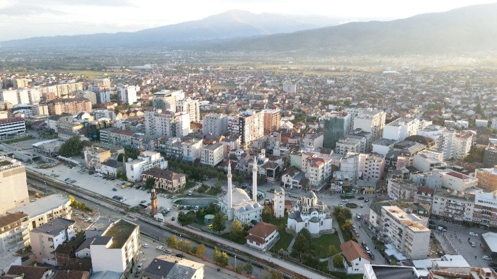 Mungesë e materialeve në Ferizaj