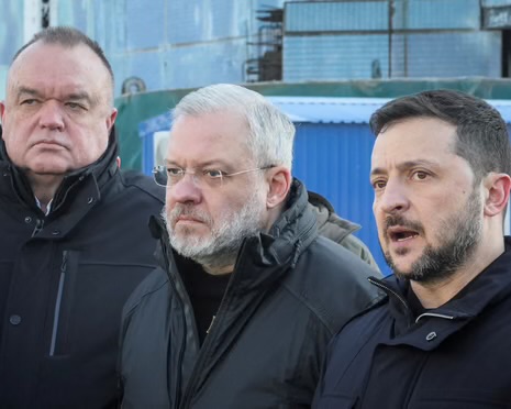 Tronditet qeveria e Zelenskyyt, ministri i drejtësisë përfshihet në aferë 100 milionë dollarëshe