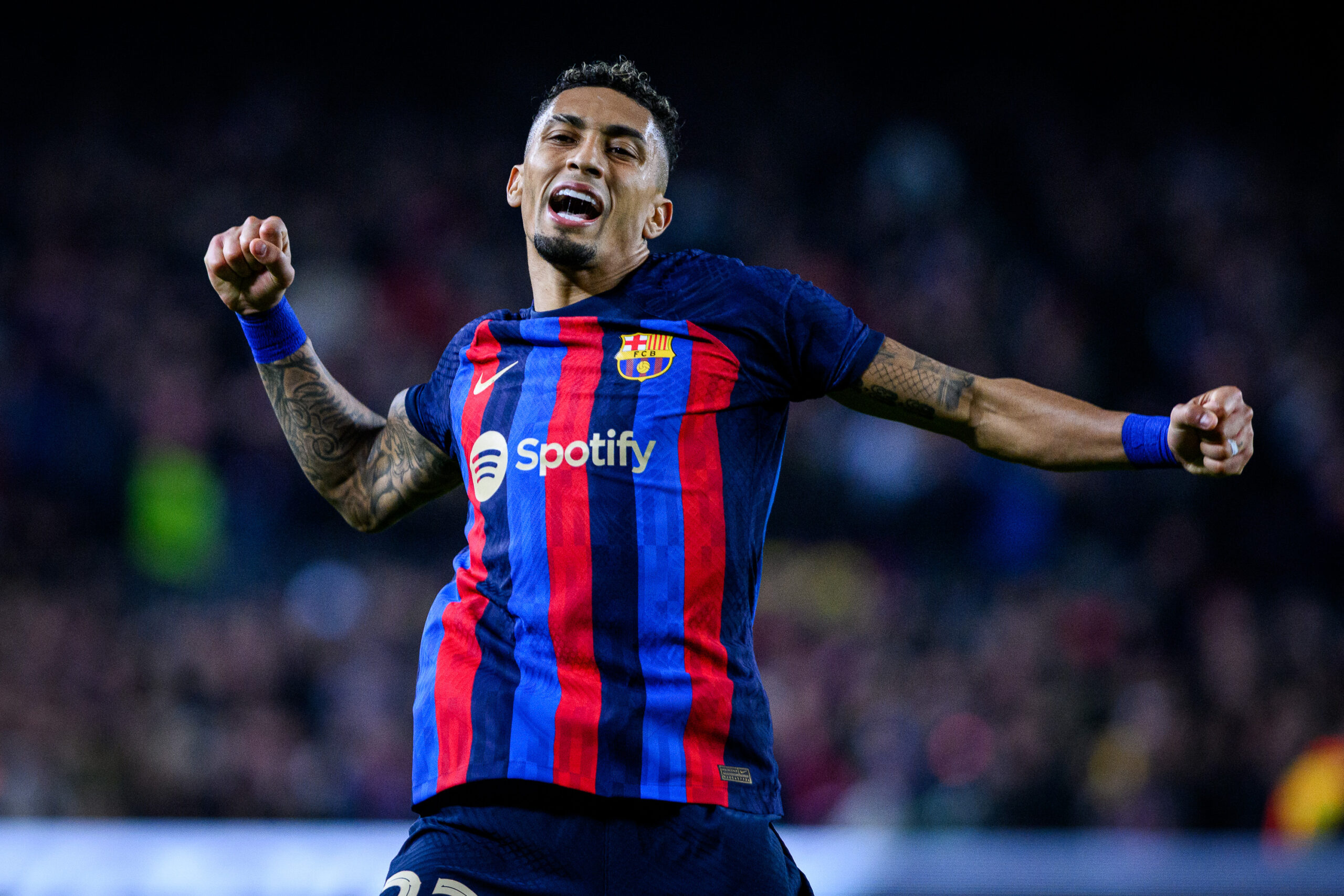 Mundo Deportivo: Raphinha pranë rikthimit te Barcelona pas lëndimit