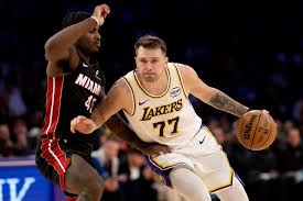 LA Lakers vazhdon me fitore në NBA-Oklahoma City Thunder Fiton Bindshëm Ndaj New Orleans Pelicans