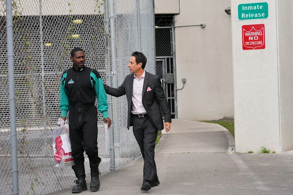 Antonio Brown lirohet nga burgu vetëm një ditë pasi u arrestua në Miami