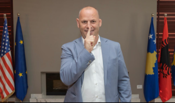 Lladrovci: E mundi edhe Kurtin nëse garoj me iniciativën time