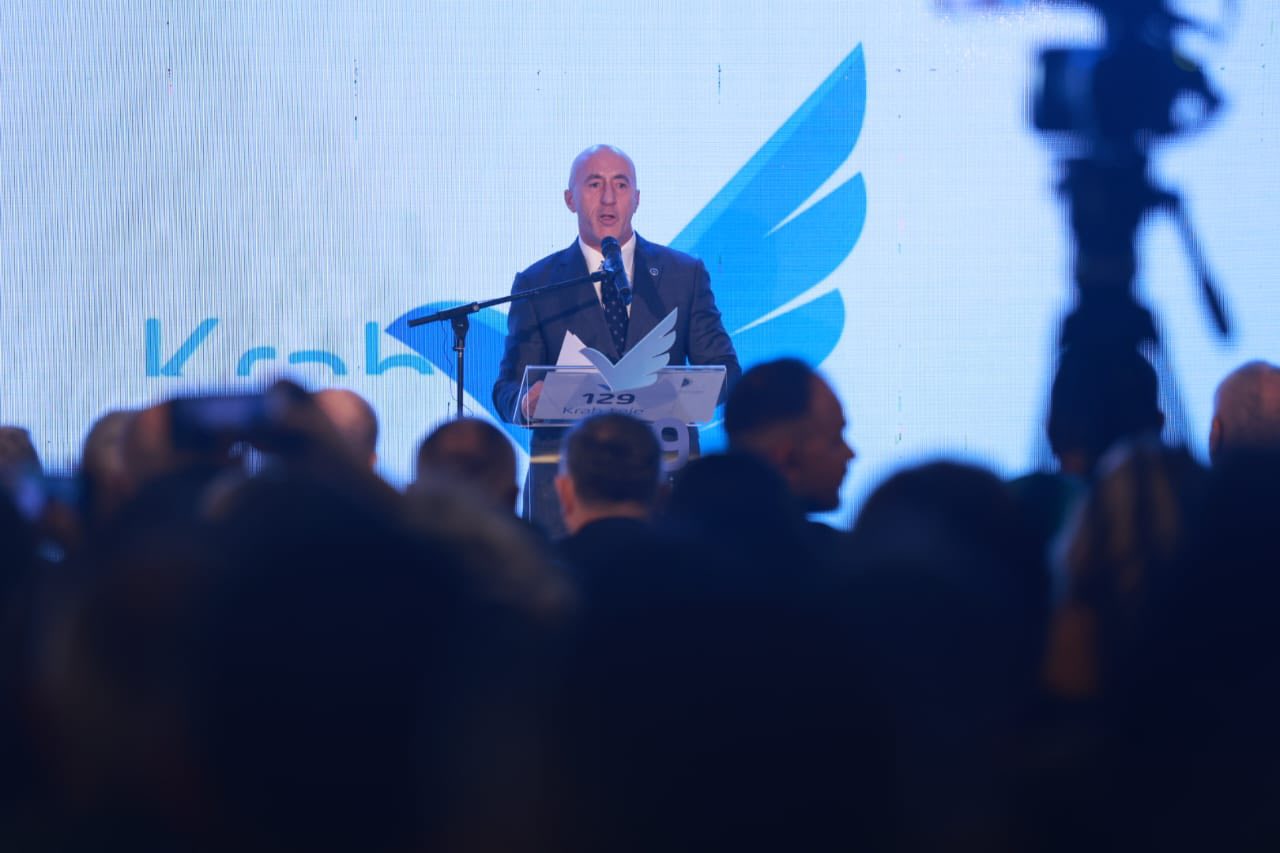 Ramush Haradinaj kërkon votën e Ferizajit, shpalos vizionin e AAK-së