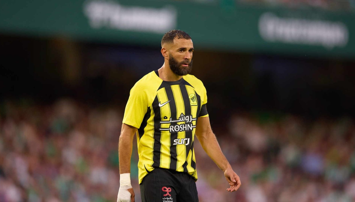 Zyrtare së shpejti, Benzema pranon rinovimin dyvjeçar me Al Ittihad!