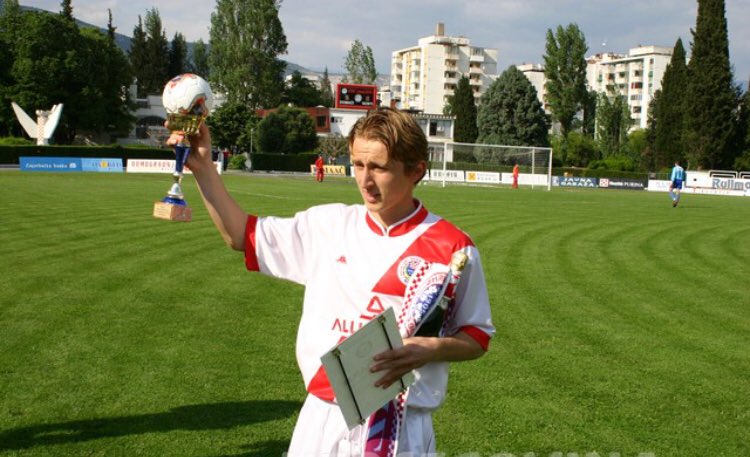 Luka Modric rrëfen sfidat që e formësuan: Nga huazimi në Bosnje te përballjet me Serbinë