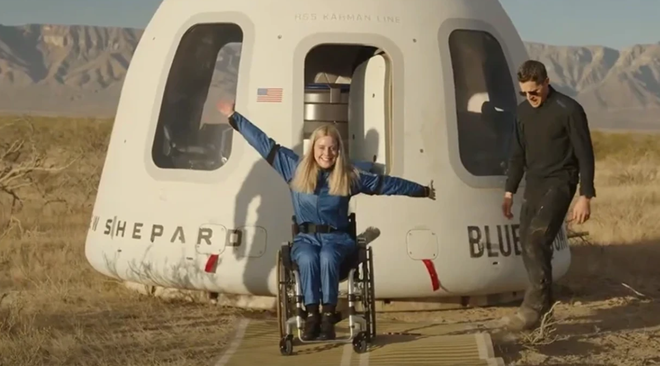 Personi i parë paraplegjik fluturon në hapësirë