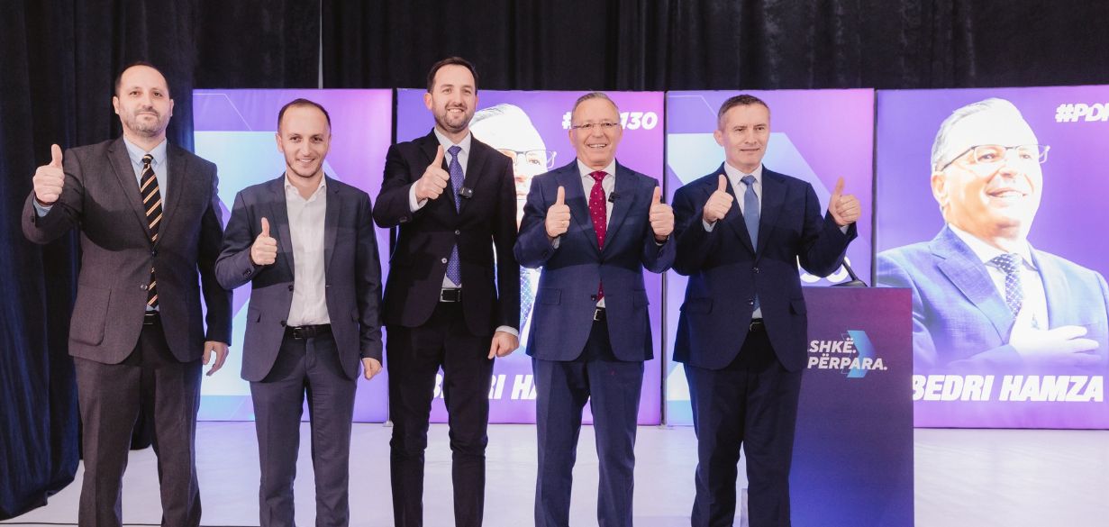 Dita e gjashtë e fushatës së PDK-së, Hamza premton barna falas dhe qendra kujdesi për të moshuarit