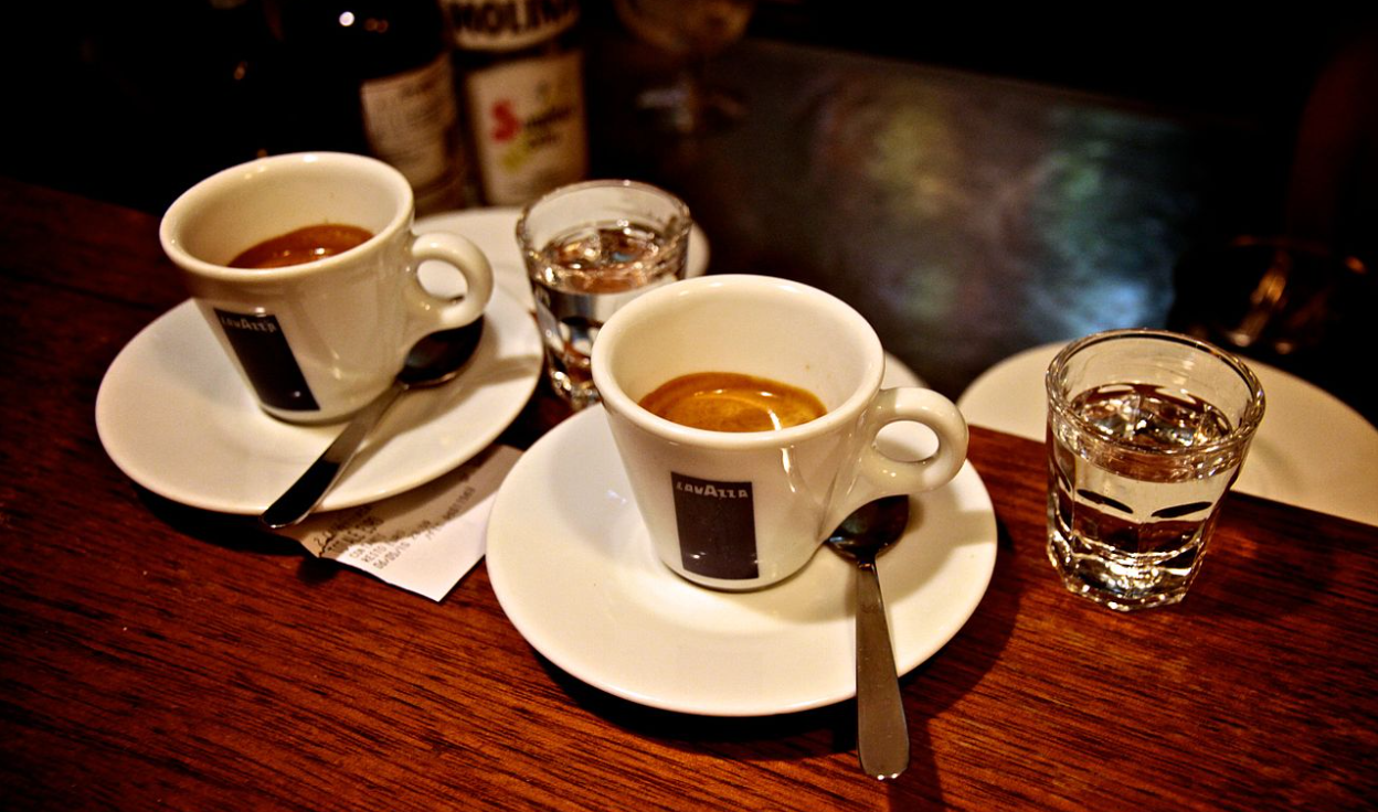 Sa kafe duhet të pimë në ditë?