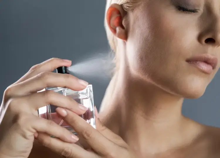 Aromat që ndikojnë në mendje: Si parfumet mund të ndikojnë në gjendjen tuaj emocionale