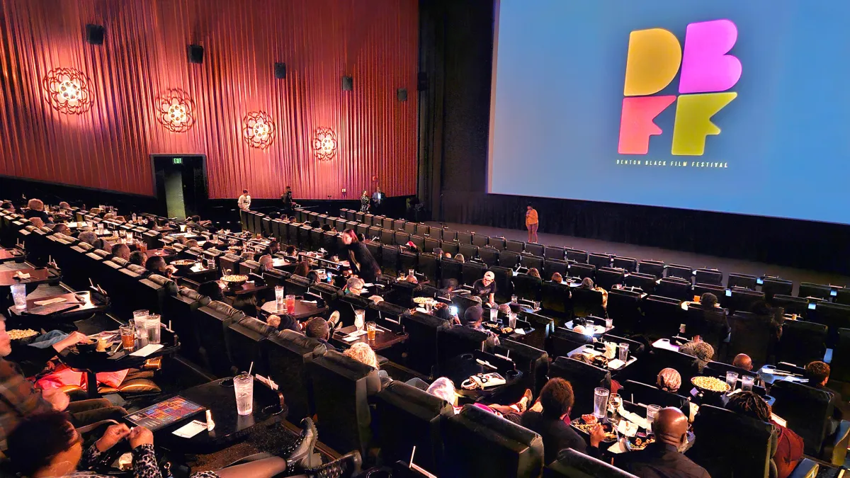 Festivali i filmit në Denton, Texas, feston diversitetin dhe shpresën