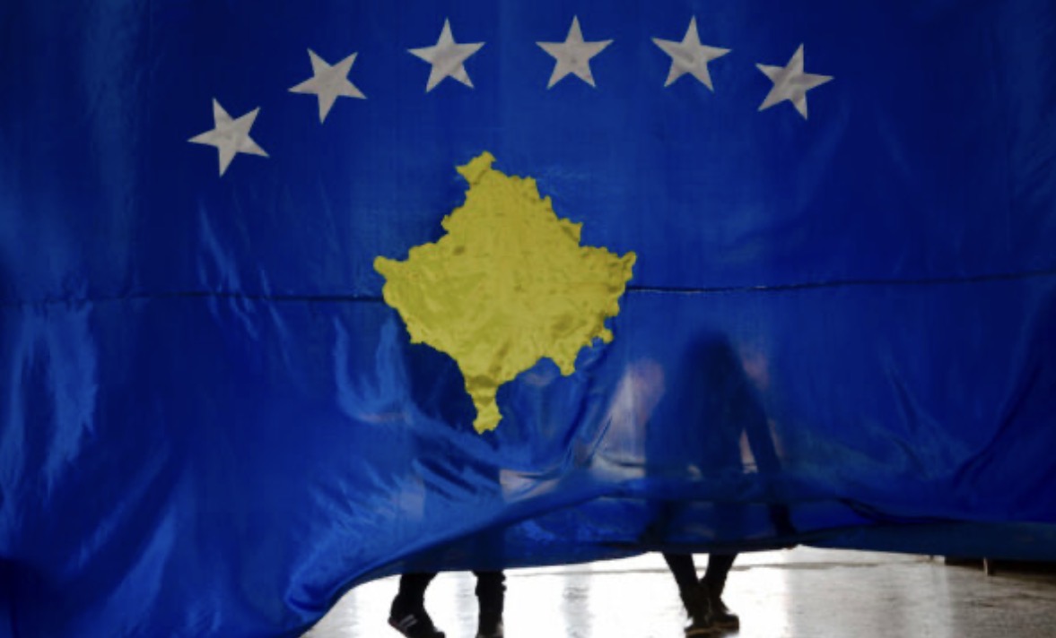 10 fakte për Pavarësinë e Kosovës: Flamujt e parë ishin shtypur në Turqi