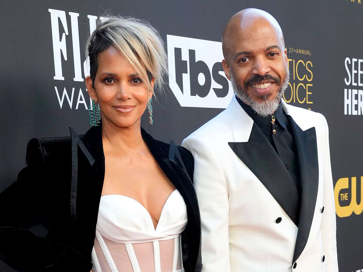 Halle Berry i thotë “Po”.Aktorja konfirmon fejesën me Van Hunt