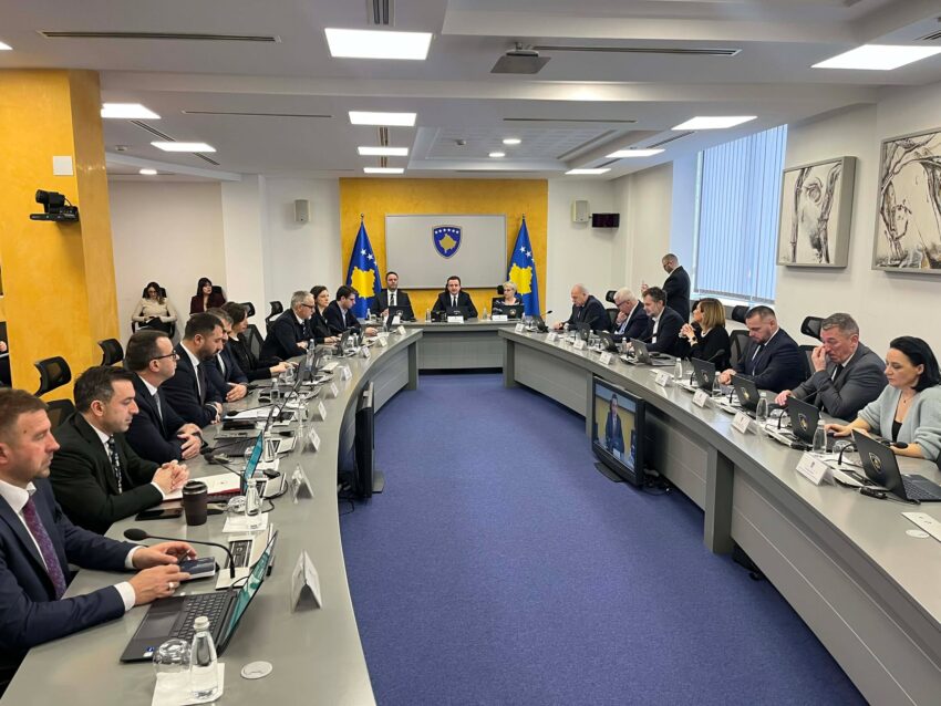 Mbledhja e sotme, këto vendime mori qeveria në detyrë