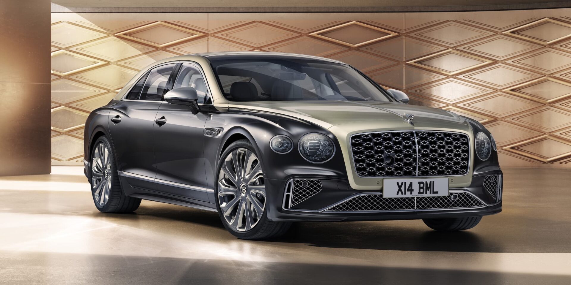 Bentley nuk ka ndërmend ta shndërrojë makinën e tij të parë elektrike në makinë me benzinë