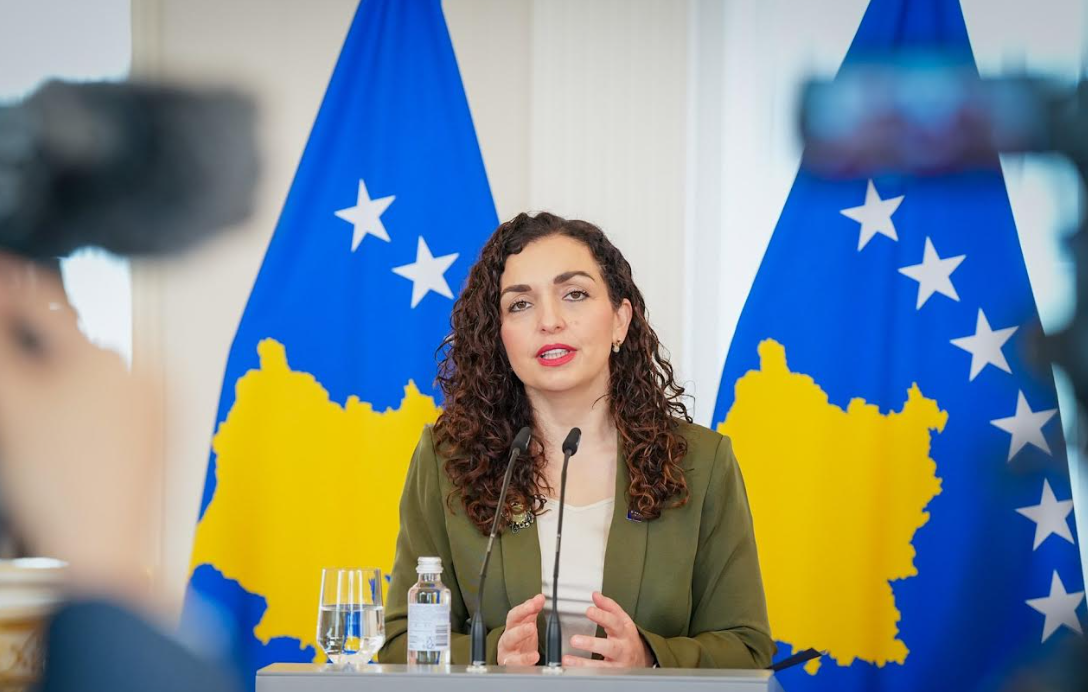 Raportohet se është arrestuar një person që kërcënoi ish-presidenten Vjosa Osmani me “vdekje” e “plumb”
