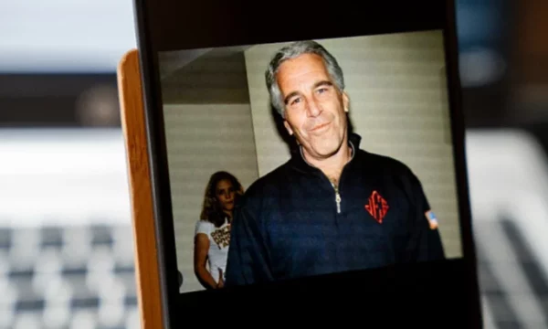 Seriali për Jeffrey Epstein nis xhirimet – zbulohet aktorja që është pjesë e kastit