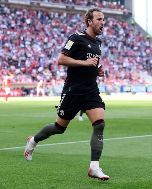 Bayern Munich realizon një përmbysje spektakolare ndaj Mainz, nga 3-0 në 3-4