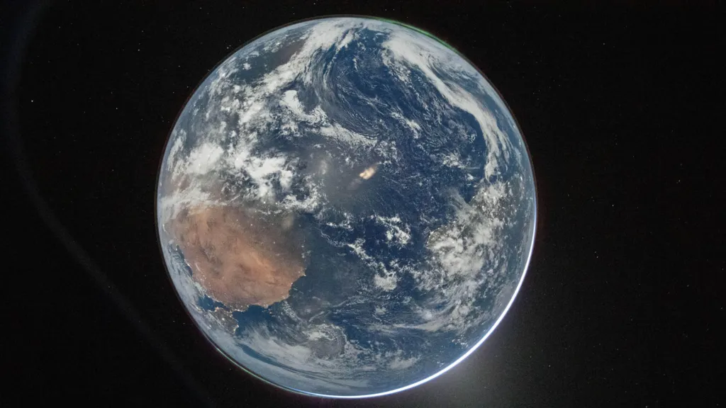 Një moment i vetmisë absolute në hapësirë, 40 minuta tensioni për astronautët e Artemis