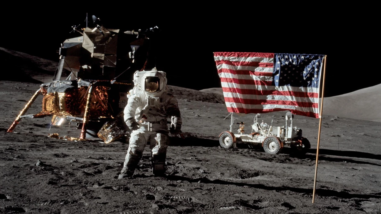 Artemis II do të përdorë manovrën që shpëtoi Apollo 13 për kthimin në Tokë