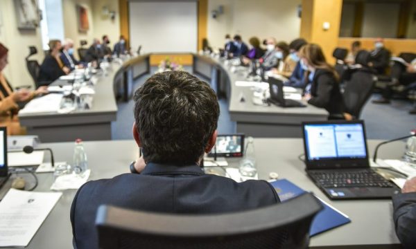 Kurti mbledh qeverinë në detyrë, publikohet rendi i ditës