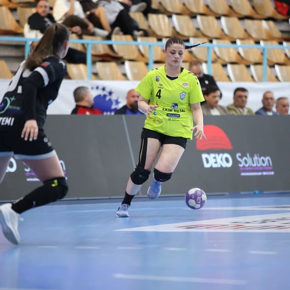 Gjysmëfinalet e dyta të play-off-it në Superligën e Kosovës në hendboll për femra luhen të enjten në Ferizaj dhe Banjë