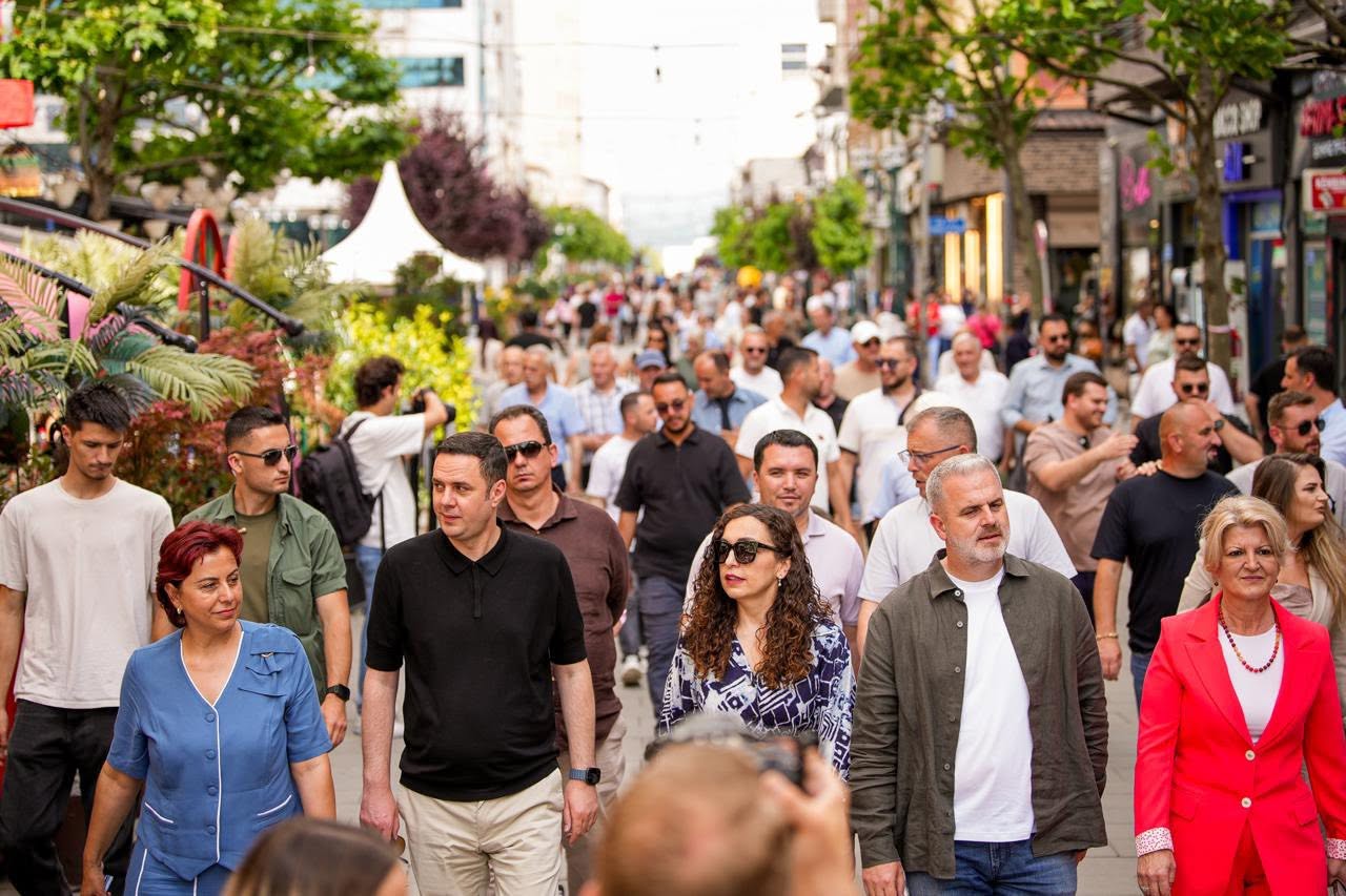 LDK mbyll ditën para zgjedhjeve me takime në Prizren dhe Ferizaj
