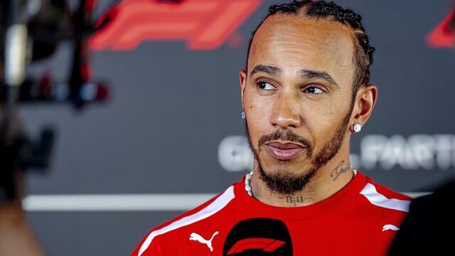 Hamilton i zhgënjyer me Ferrarin: Jemi ende larg Mercedesit