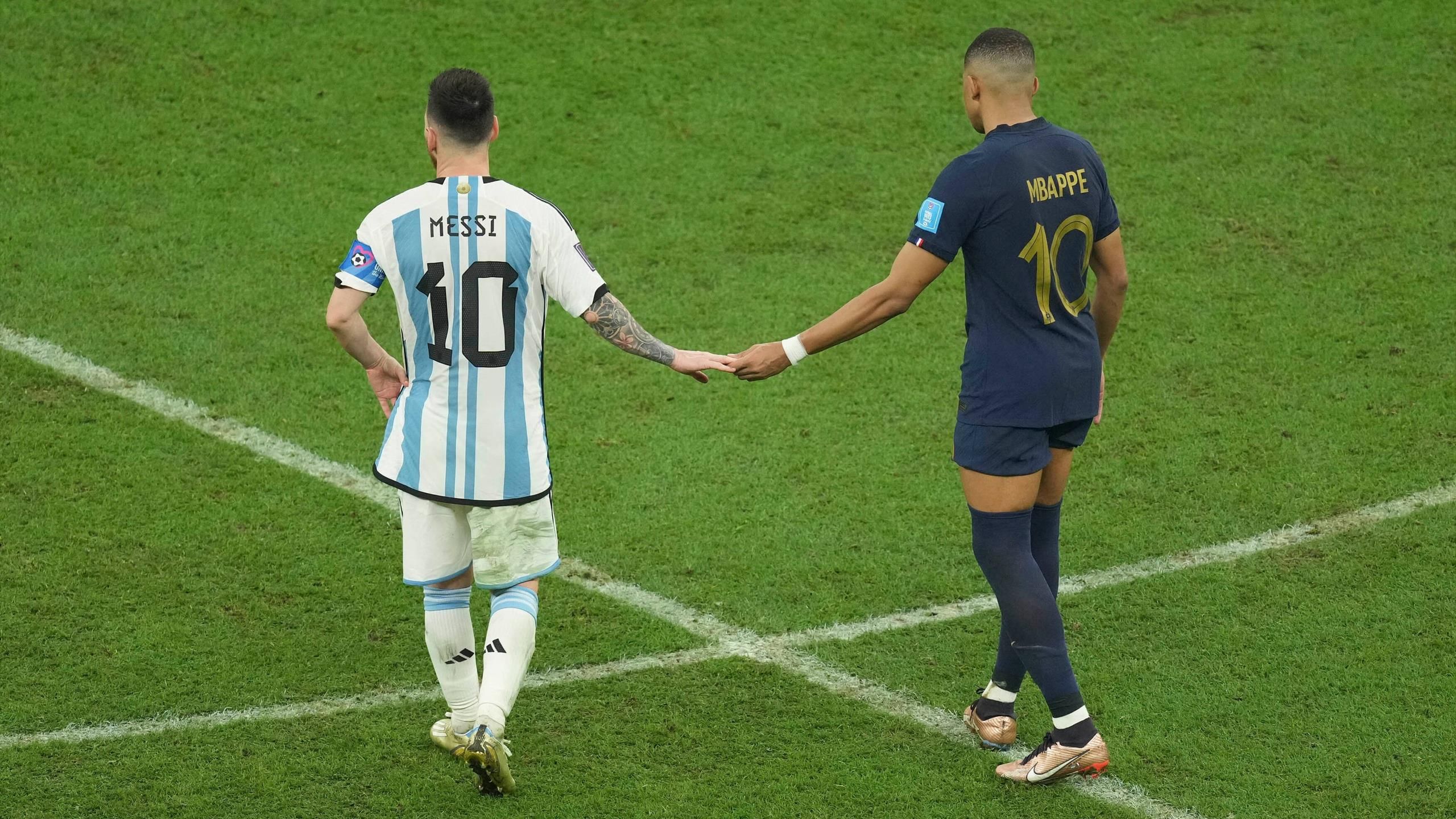 Franca dhe Argjentina hyjnë në garë për titullin, Messi gati për një tjetër moment historik