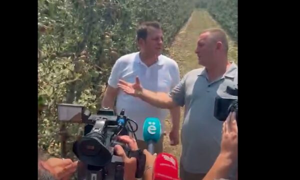 Fermeri paralajmëron ministrin Muja: Nëse nuk përkrahemi, asnjë zyrtar s’ka me shkel më në këtë tokë