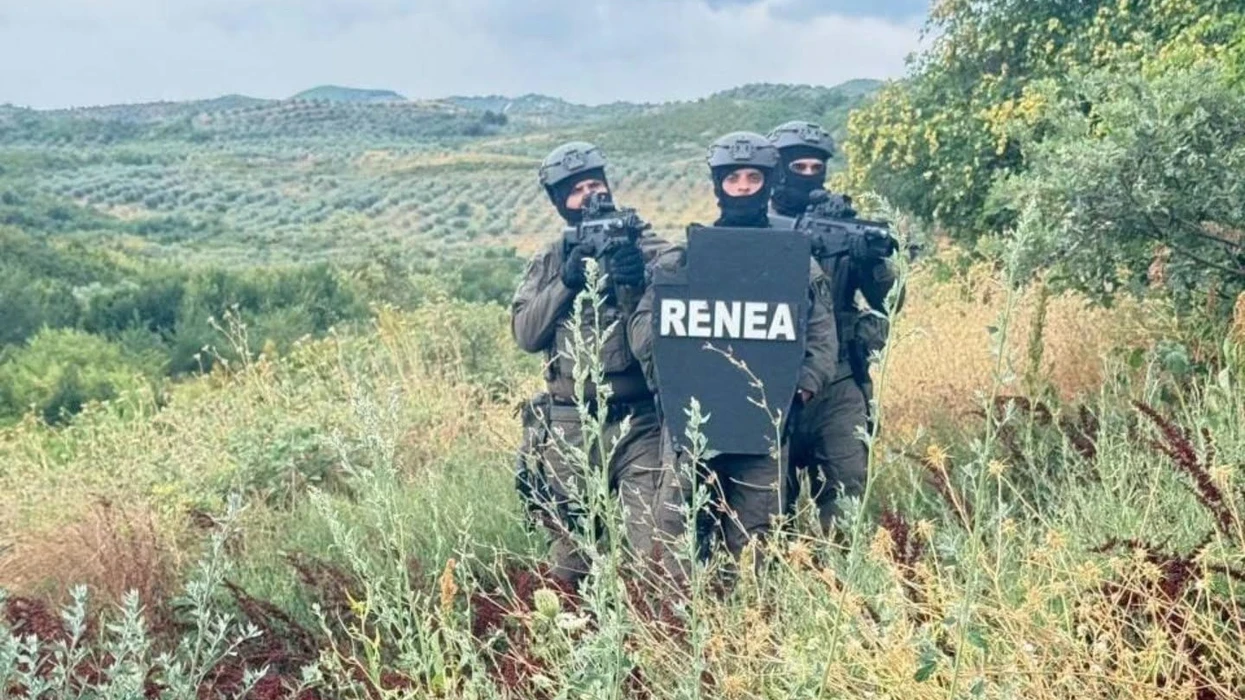 Pas orësh negociatash me RENEA-n, 35-vjeçari qëllon veten në automjet