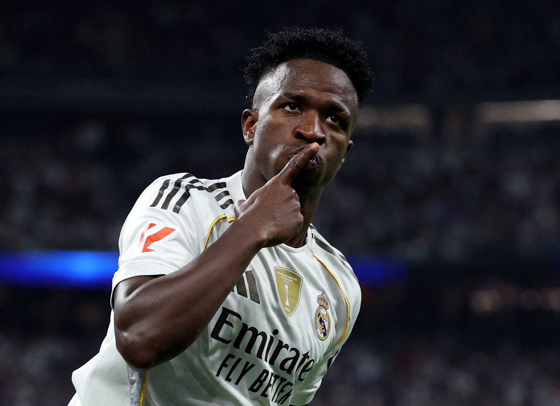 Manchester City përgatit ofertën “bombë” për Vinicius Jr, Real Madridi përballet me një vendim të vështirë