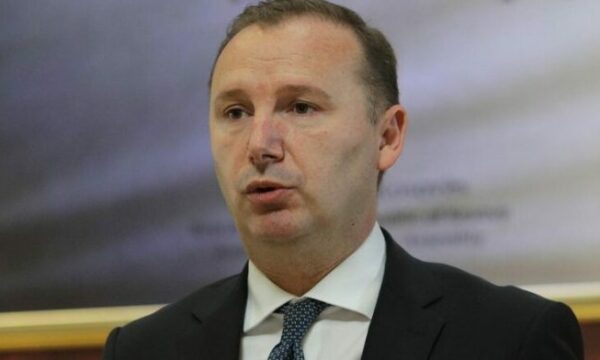 Zemaj: LVV-ja duhet ta thërrasë seancën, askush s’është mbi institucionet