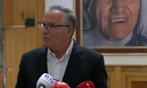 Hamza: Pas qëndrimit të fundit të LDK-së, rruga për formimin e institucioneve është hapur – LVV s’do partneritet, por nënshtrim