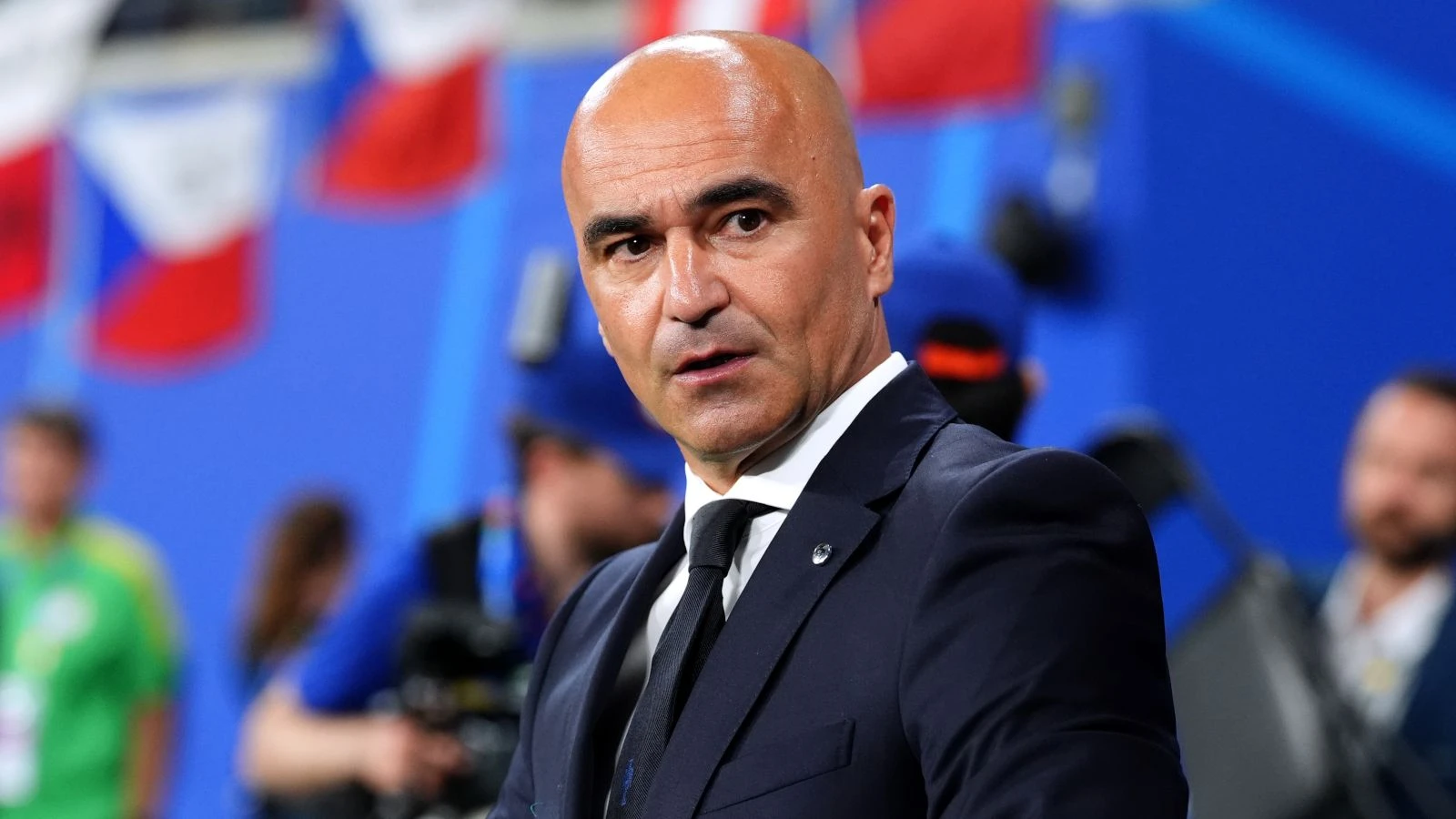 Holanda gjen pasardhësin e Koeman, Roberto Martinez shfaqet si favorit