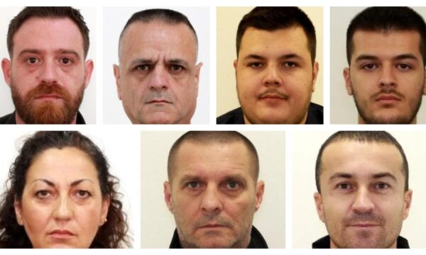 7 të arrestuar nga “Rrjeti Krasniqi”, dyshohet se falsifikonin dokumente për migrantët në Evropë